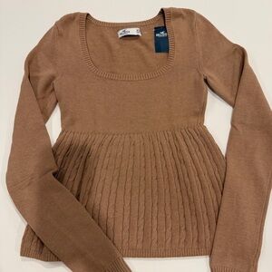 NWT Hollister Women's Brown Sweat Top